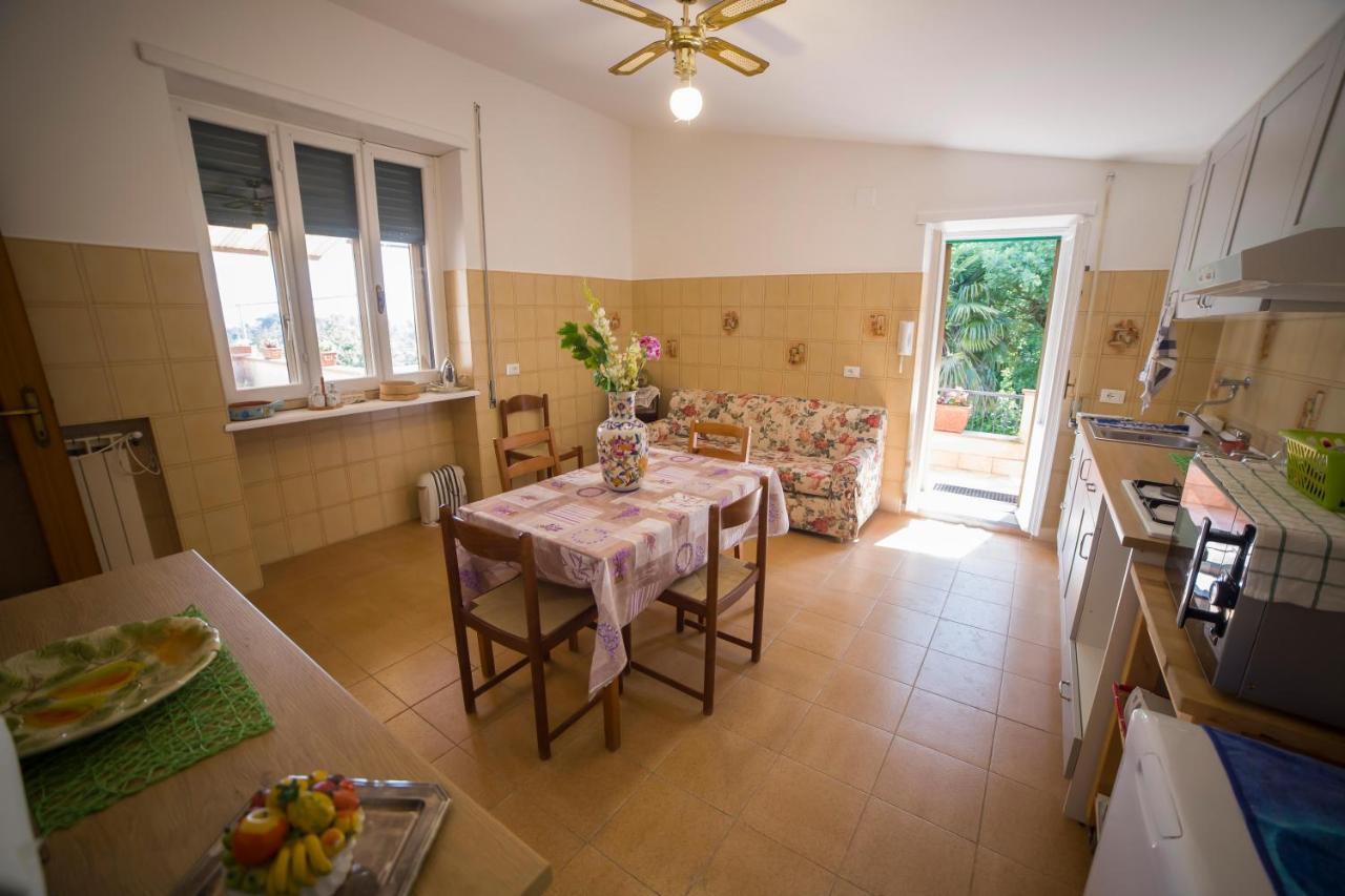 Poggio Della Roverella Country House Morlupo Buitenkant foto