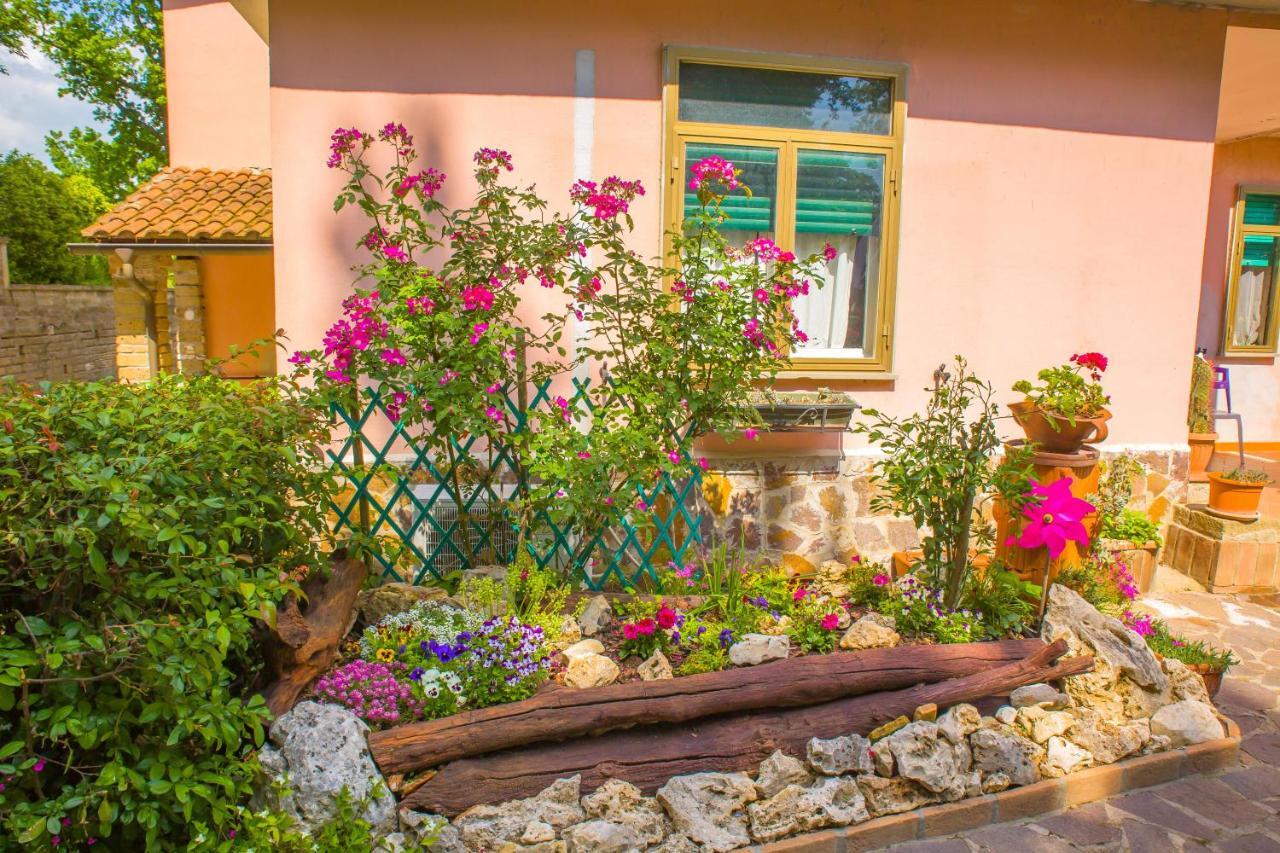 Poggio Della Roverella Country House Morlupo Buitenkant foto